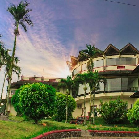 Parkside Nuansa Maninjau Resort Εξωτερικό φωτογραφία