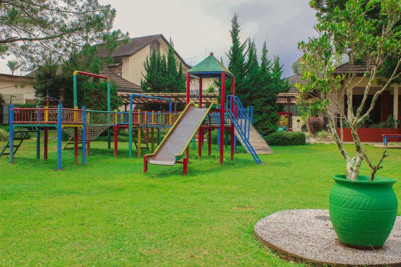 Parkside Nuansa Maninjau Resort Εξωτερικό φωτογραφία